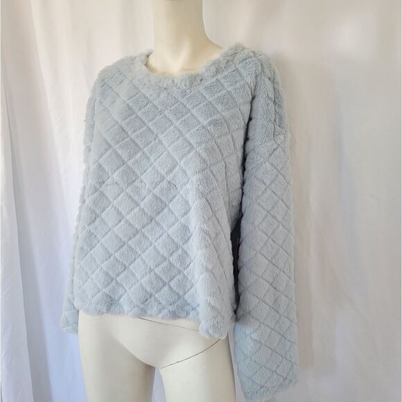Almost famous faux fur blue sweatshirt Top Size L - Picture 7 of 11